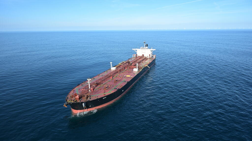 Капитана танкера Boracay «теневого флота» РФ приговорили во Франции к году заключения и штрафу